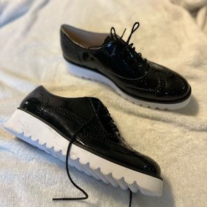 Nine West Vinata Platform wingtip loafers size 8 BRAND NEW